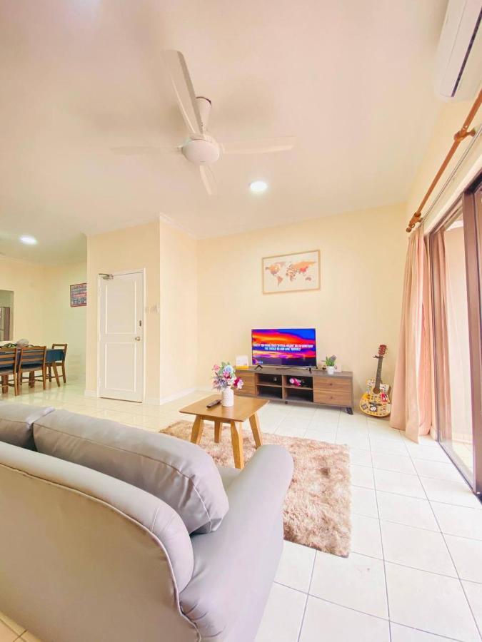 Apartment Marina Court The Town Kota Kinabalu